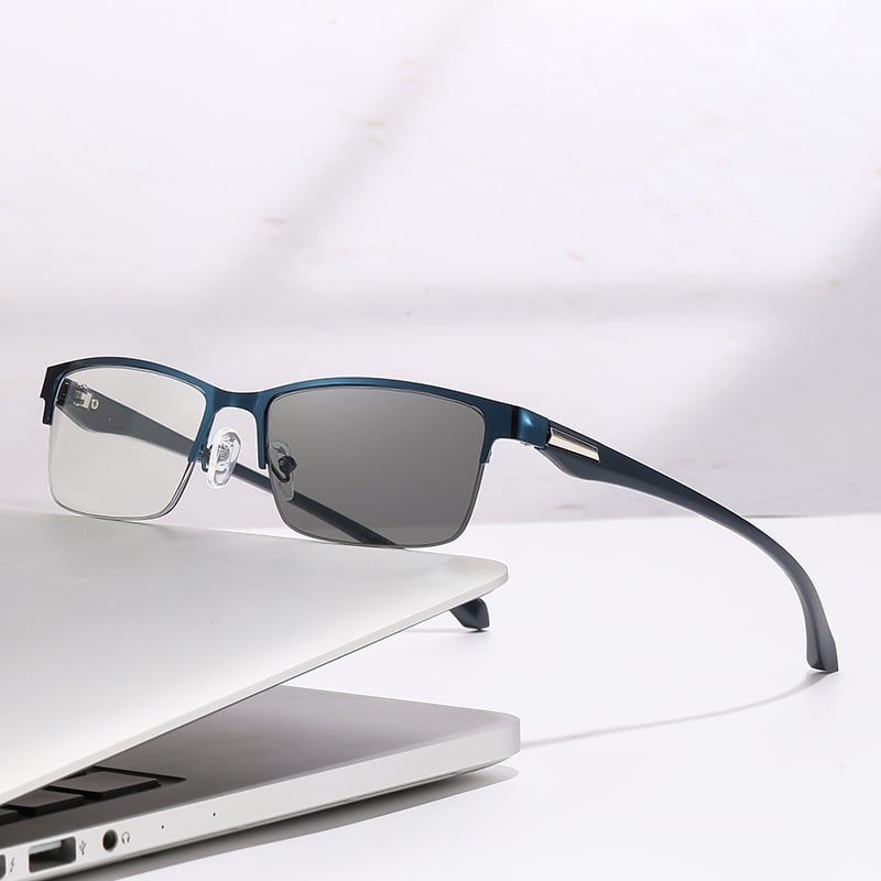 🔥Mai különleges ár: 15,99 USD!!!💥Ultrakönnyű, multifokális, fotokromatikus olvasószemüveg