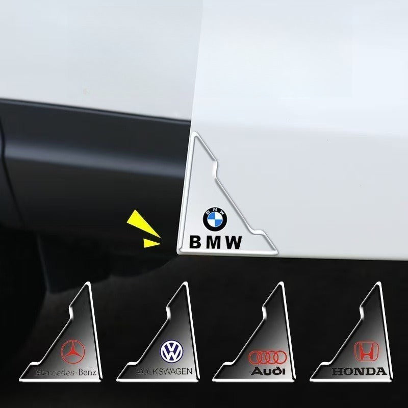 Átlátszó autóajtó élvédők