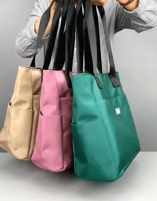 🔥Vízálló nylon válltáska nagy kapacitással és több zsebbel👜