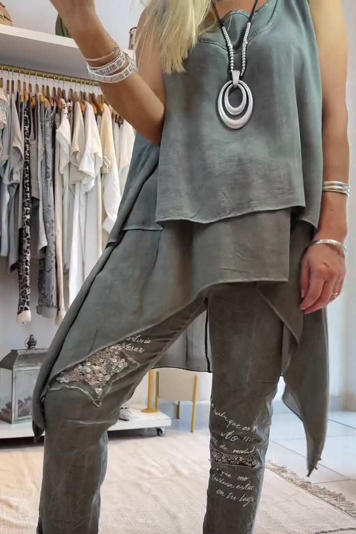 Szabálytalan, egyszínű, kerek nyakú női, ujjatlan, nyomott dupla alsó nadrág