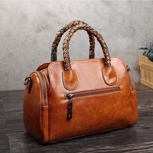 Nagy kapacitású női bőrtáska